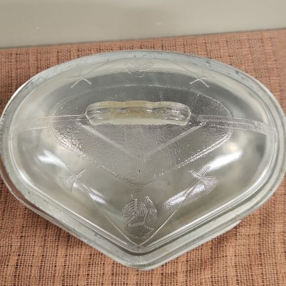 Vintage Guardian Service Heart Shaped Pot With Lid - Picture 2 of 11